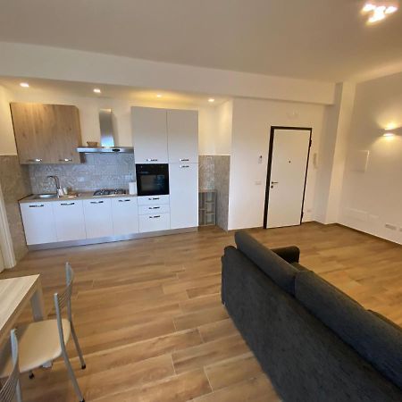 Apartmán Viriamo House Roma Acilia Exteriér fotografie