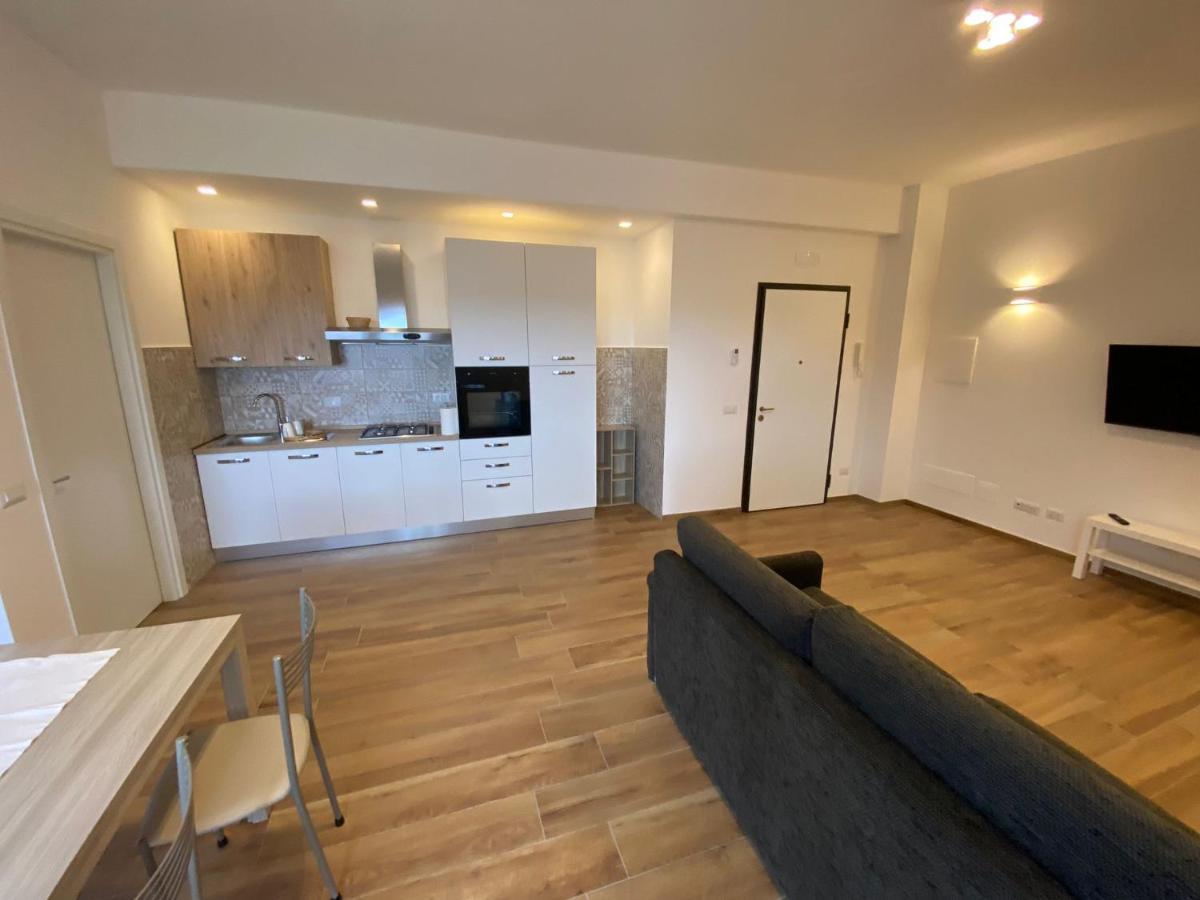 Apartmán Viriamo House Roma Acilia Exteriér fotografie