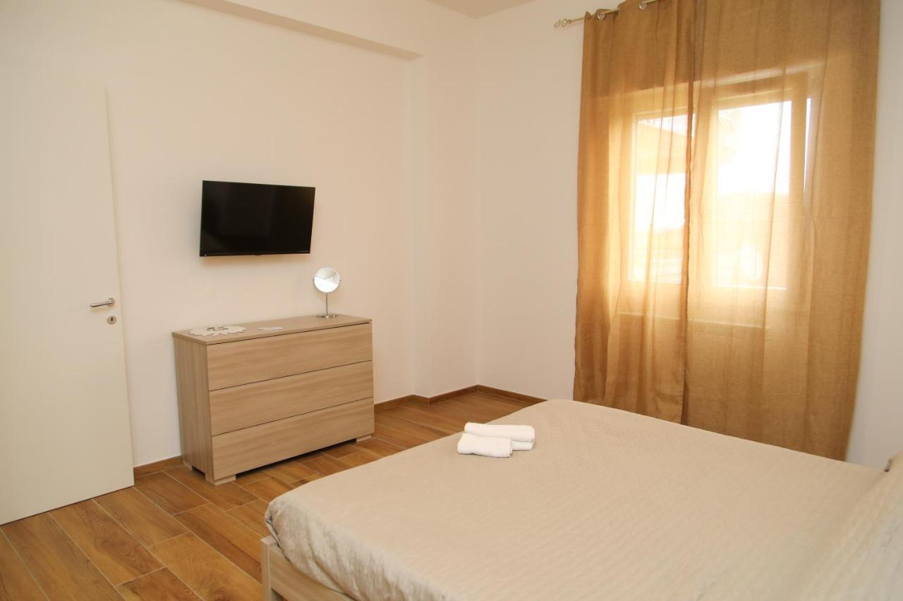 Apartmán Viriamo House Roma Acilia Exteriér fotografie